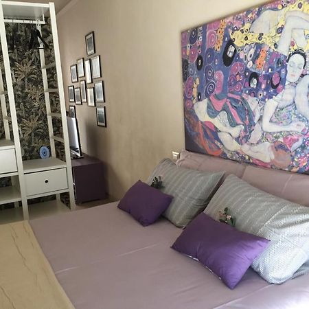 Piccolo Loft In Centro Asti Apartment Екстериор снимка