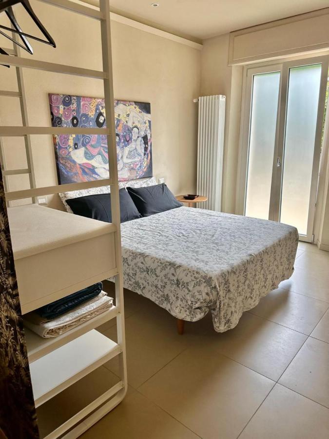 Piccolo Loft In Centro Asti Apartment Екстериор снимка