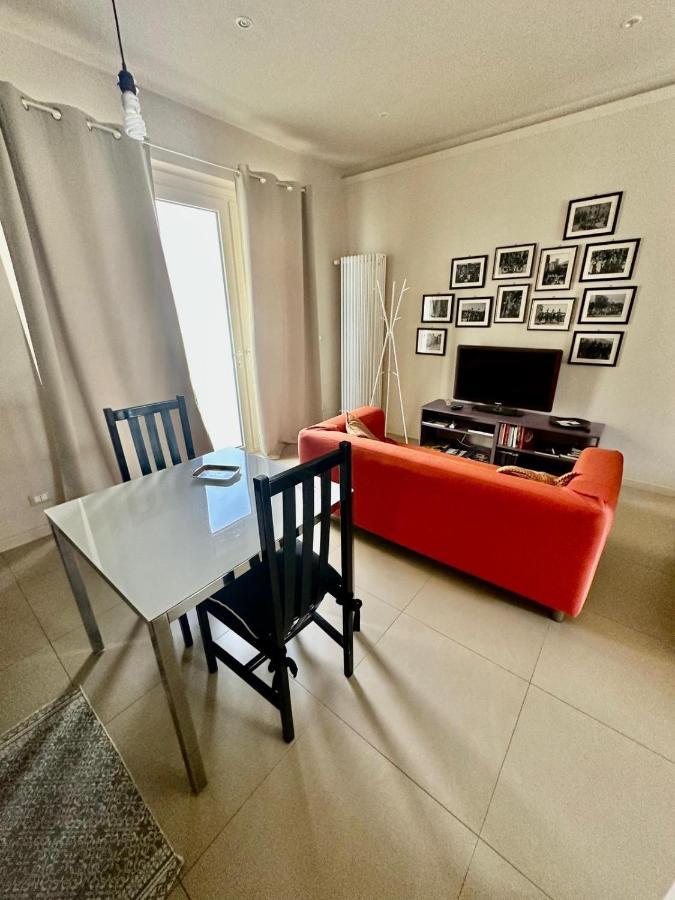 Piccolo Loft In Centro Asti Apartment Екстериор снимка